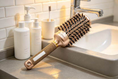 💫 Round Brush | Boar-Bristle Blowout Tool | Salon-Style Volume Finish